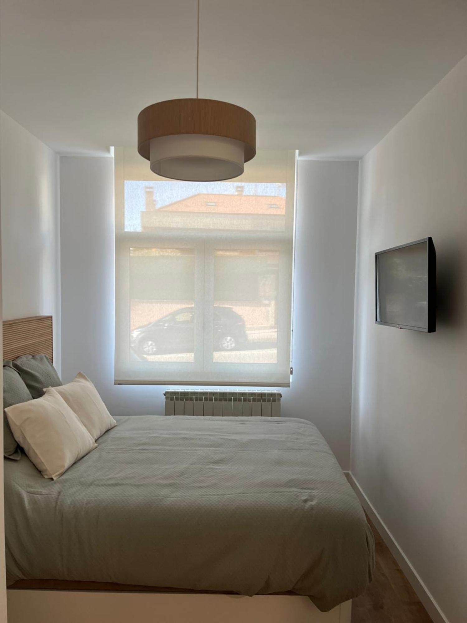 Apartamento Puerta De Burgos Vut09605 Bagian luar foto